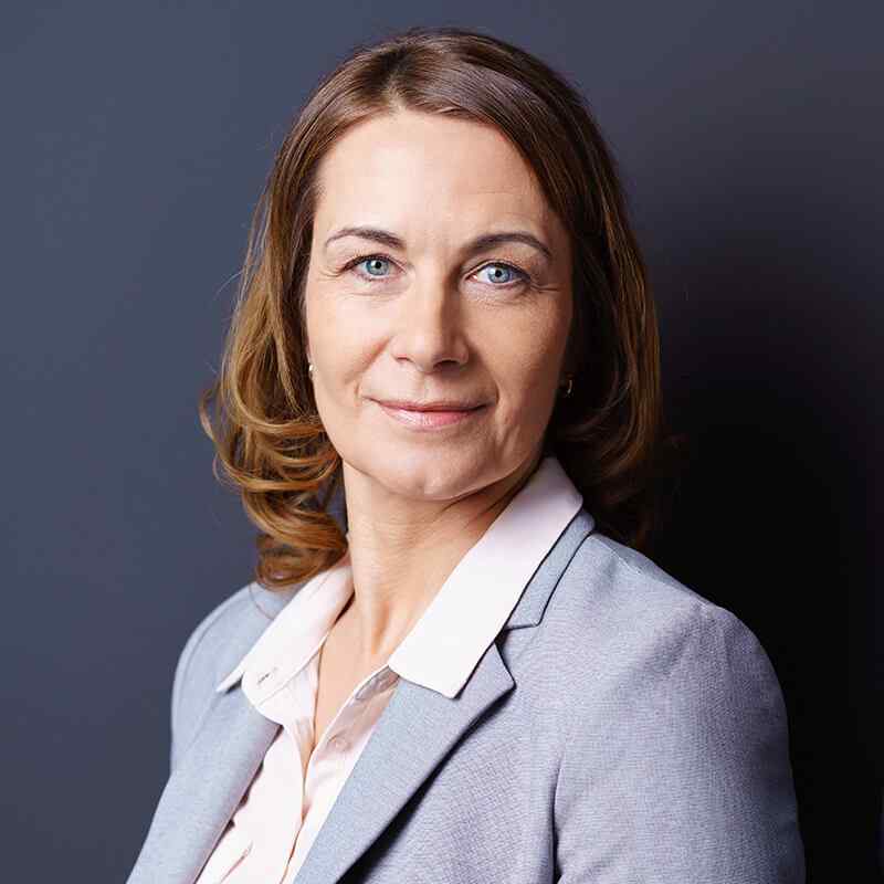 https://www.deal-co.legal/wp-content/uploads/2019/10/image_team_01.jpg